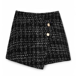 SHEIN plaid skort, Size L, Black and white